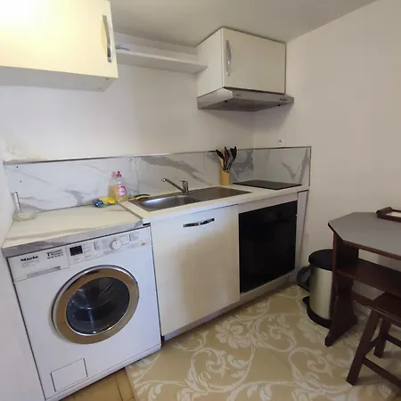 Апартаменты Les Reflets Du *